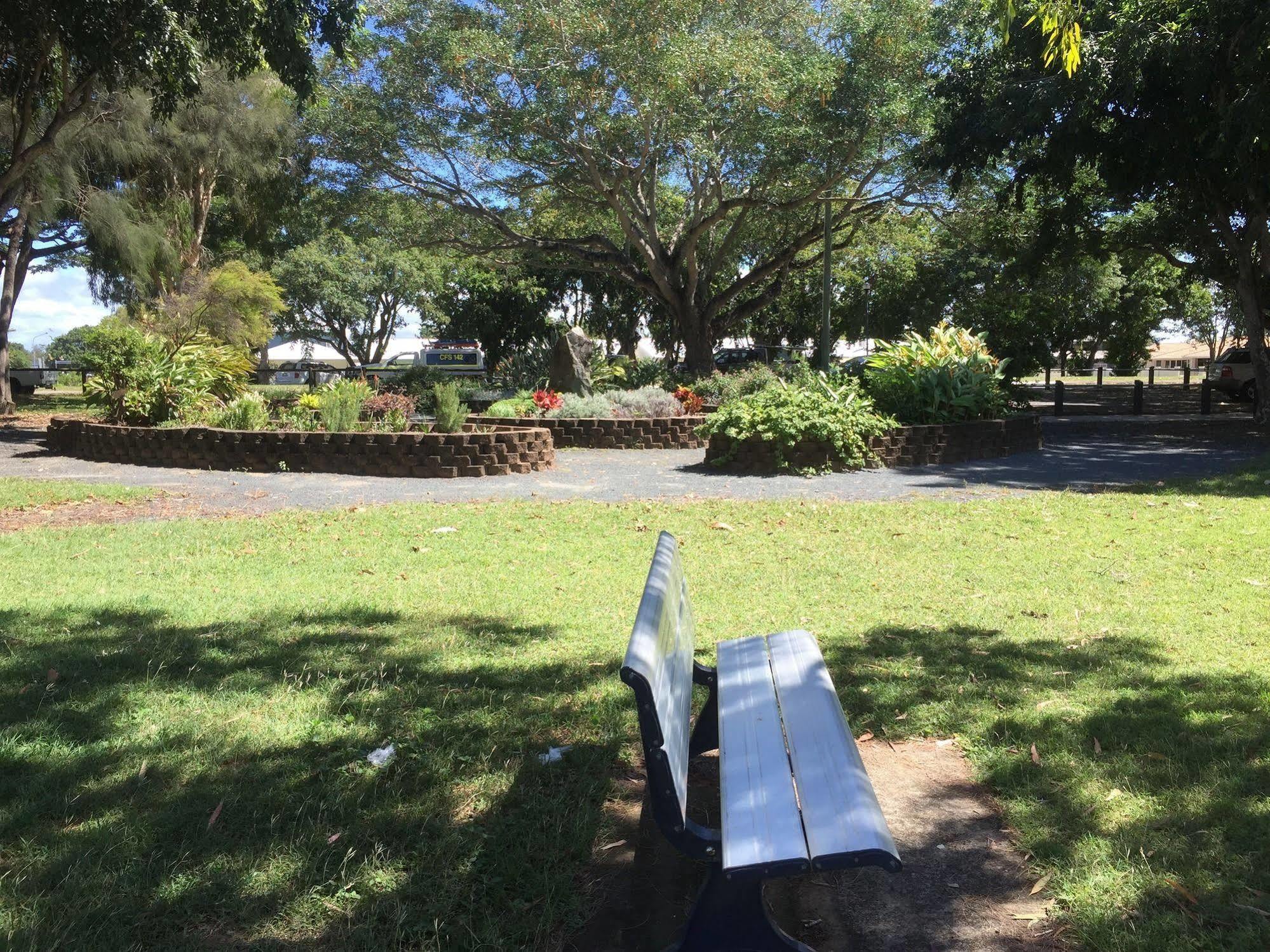 Beachside Boutique Motel Mackay Εξωτερικό φωτογραφία